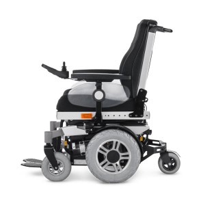 Meyra iChair MC Mid Wheelchair Img01