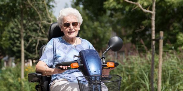 Benefits of Mobility Scooters for the Elderly: Independence on the Go
